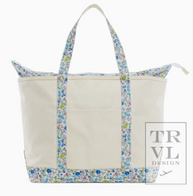 Load image into Gallery viewer, Canvas Tote Medium