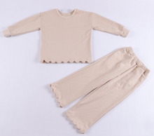 Load image into Gallery viewer, Toddler Scallop Lounge Set
